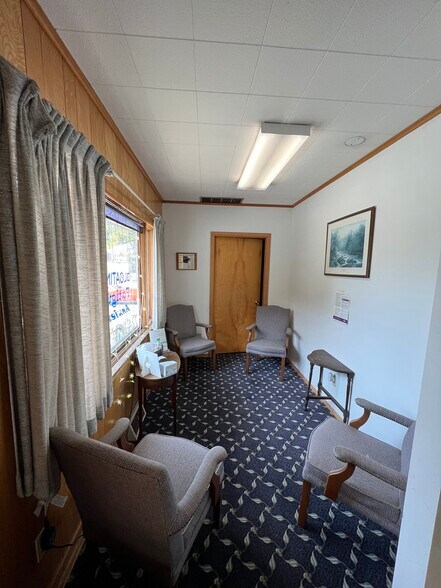 More Photos Of 10501 Station St, North Huntingdon Loft Creative Space For Sale