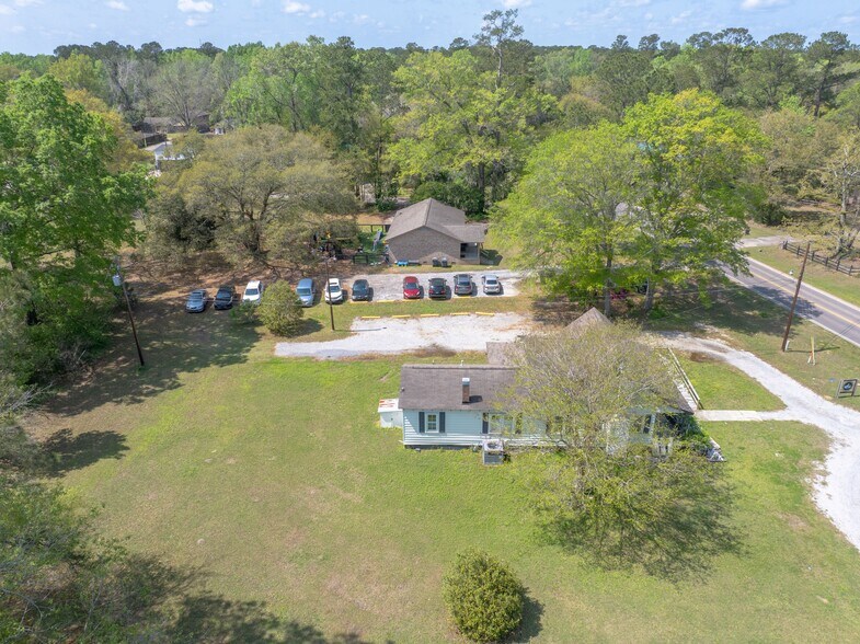 More Photos Of 1701 Central Ave, Summerville Freestanding For Sale