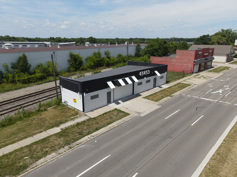 45453 Woodward Ave, Pontiac, MI 48341 Industrial For Lease