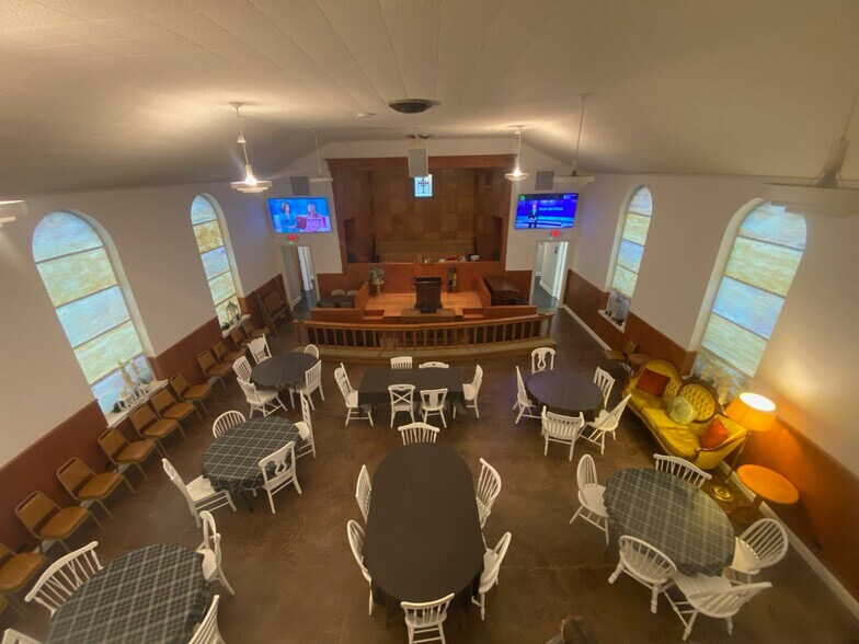 More Photos Of 15605 Parkway Drive, Hosston Religious Facility For Sale