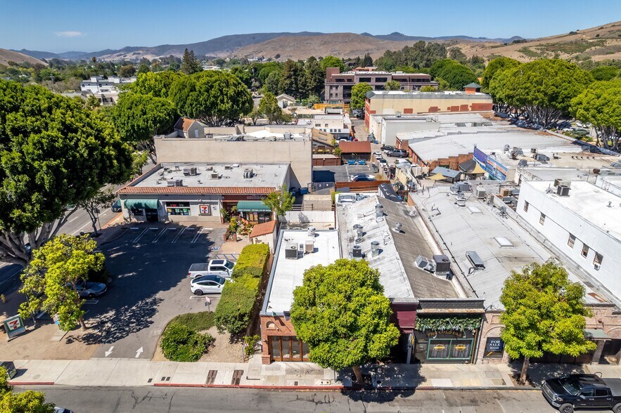 More Photos Of 1131 Broad St, San Luis Obispo Restaurant For Sale