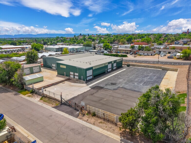 More Photos Of 3070 S Wyandot St, Englewood Warehouse For Lease