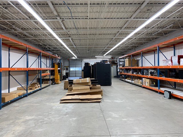 More Photos Of 313 Lake Hazeltine Dr, Chaska Manufacturing For Lease
