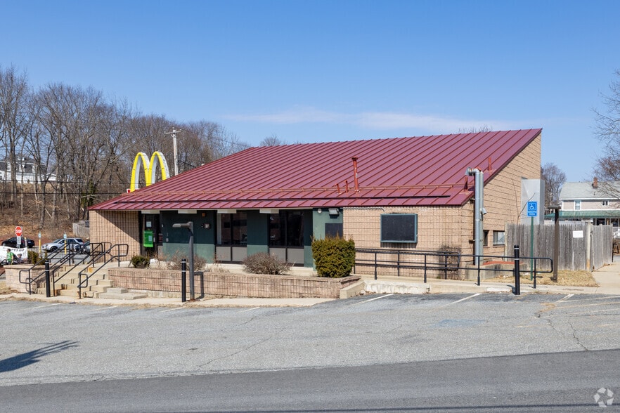 Primary Photo Of 1255 Bridge St, Dracut Freestanding For Sale
