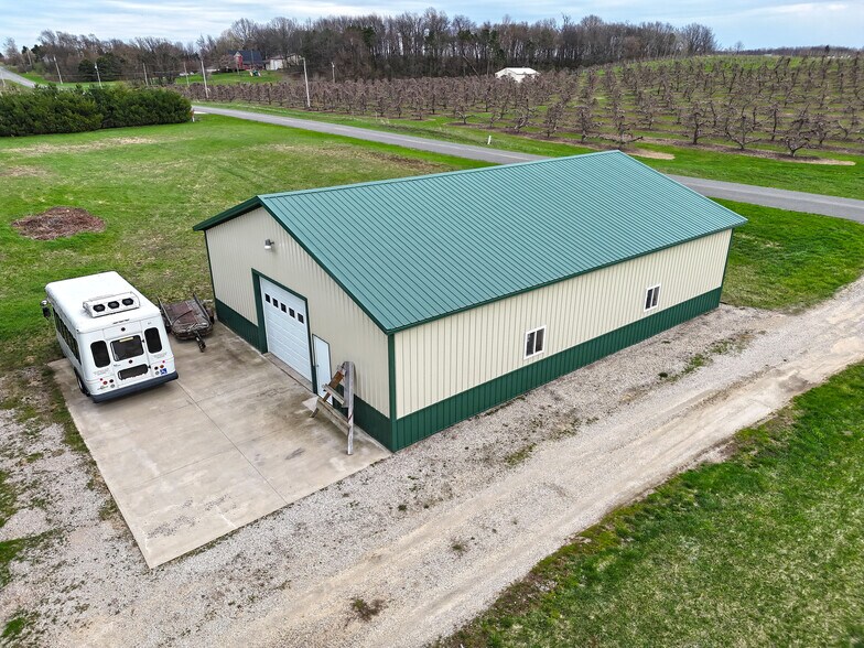 More Photos Of 7785 Hill Rd, Watervliet Specialty For Sale