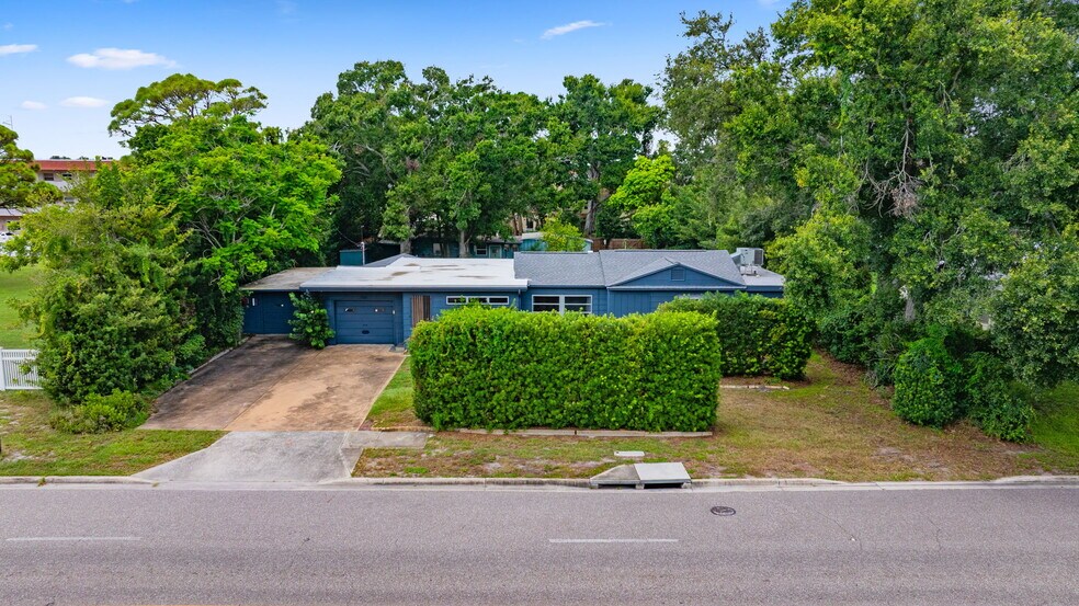 More Photos Of 200 66th St N, Saint Petersburg Office Residential For Sale