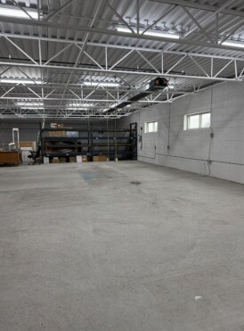 More Photos Of 520 Technology Way, Saukville Warehouse For Lease