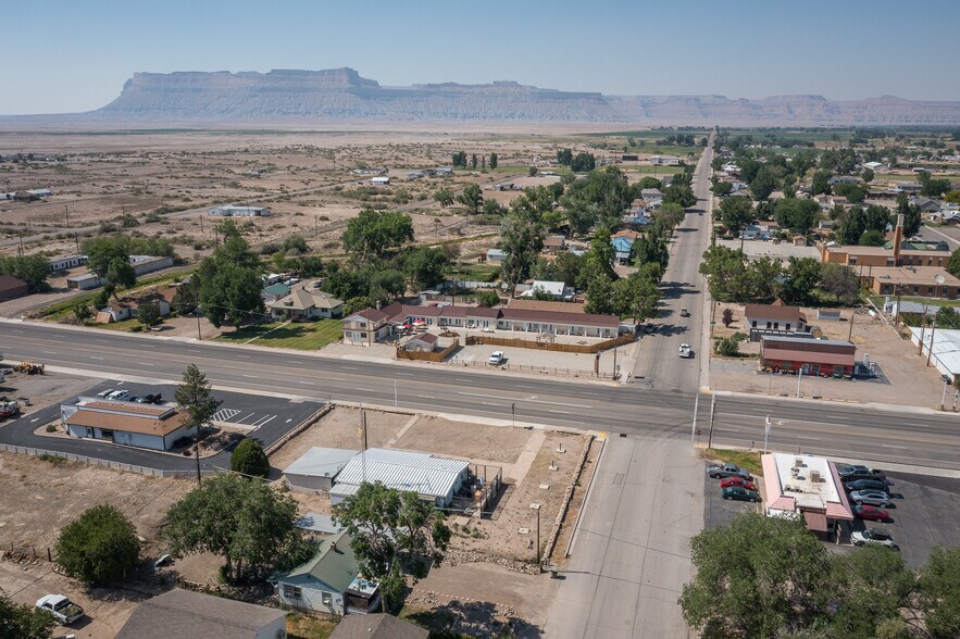 More Photos Of 15 W Main St, Green River Freestanding For Sale