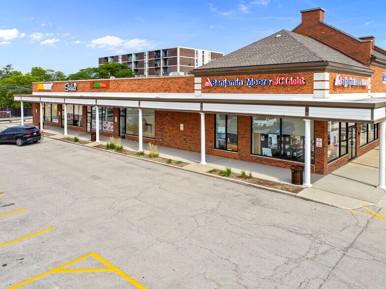 More Photos Of 1075-1151 S York Rd, Bensenville Unknown For Lease