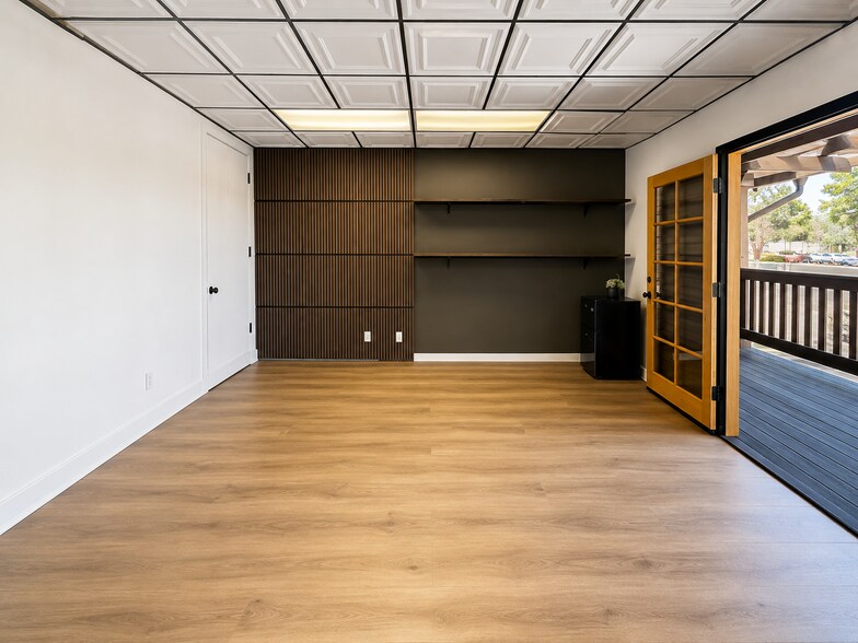 More Photos Of 110 Civic Center Dr, Vista Office For Lease