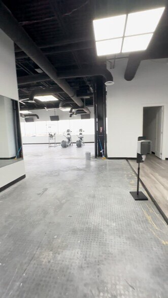 Primary Photo Of 6914 Brisbane Ct, Sugar Land Medical For Lease