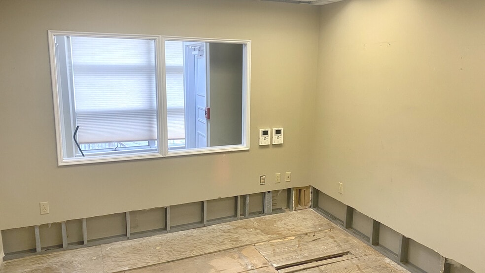 More Photos Of 15 S Gordons Aly, Atlantic City Apartments For Sale