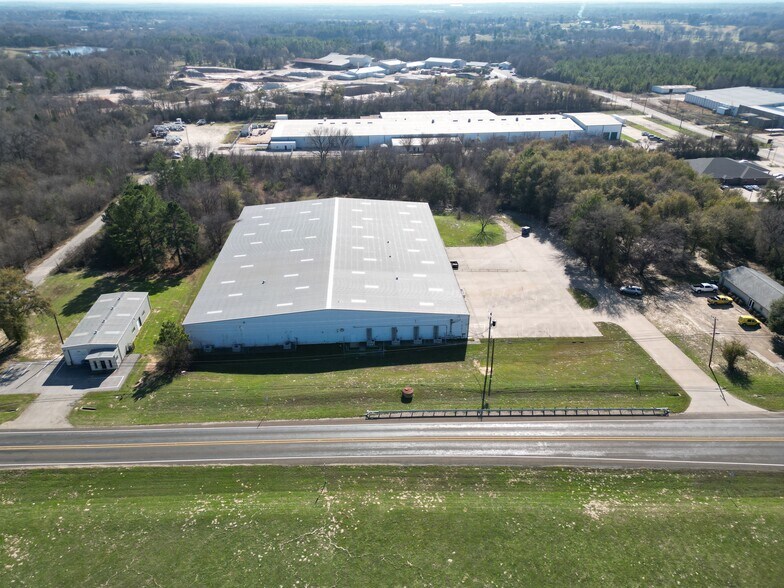 More Photos Of 2282 FM 2495, Athens Distribution For Sale