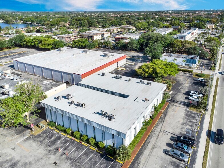 Primary Photo Of 1900 N University Dr, Pembroke Pines Office For Lease