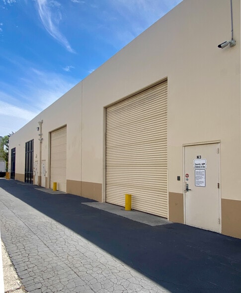 More Photos Of 3505 Cadillac Ave, Costa Mesa Light Distribution For Sale