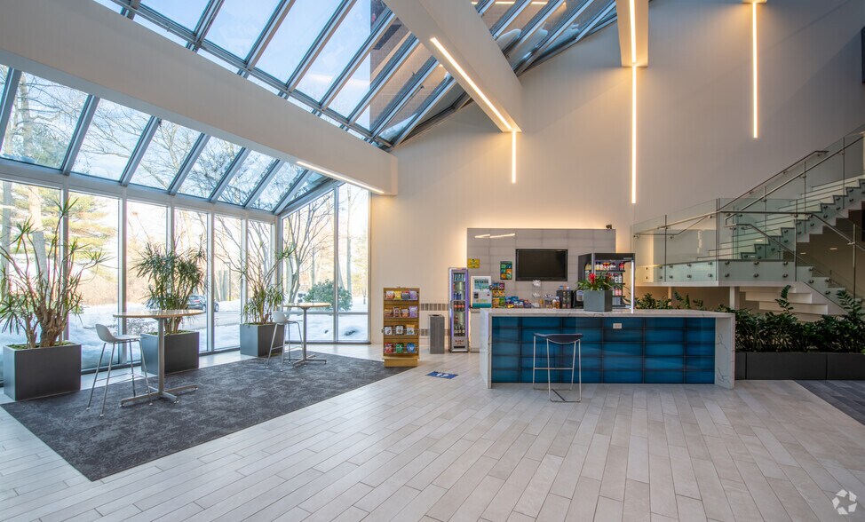 More Photos Of 1 Tech Dr, Andover Office For Lease