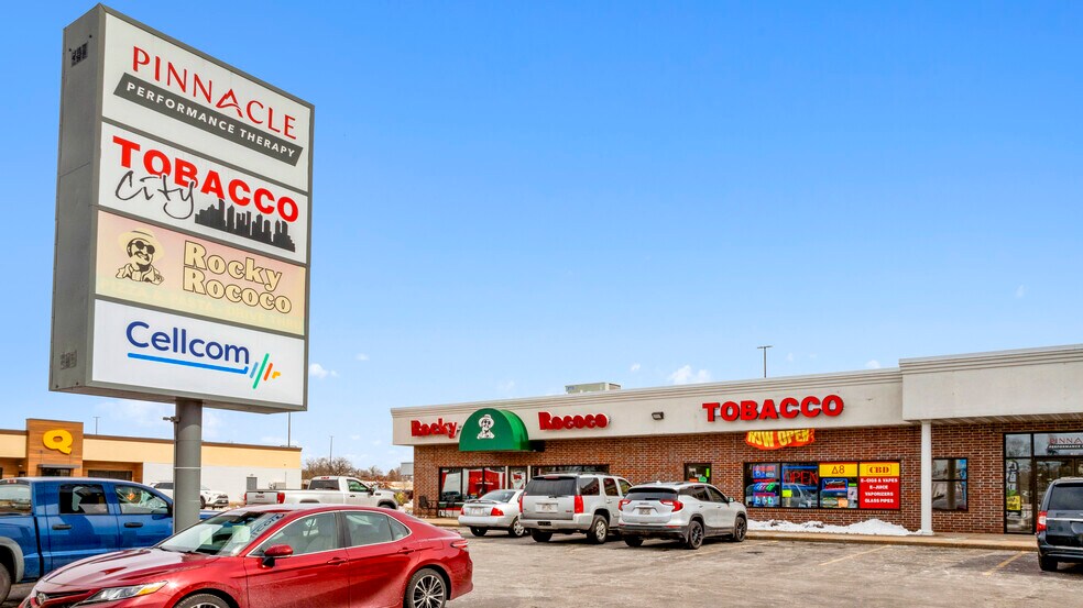 More Photos Of 1841-1847 8th St, Wisconsin Rapids Freestanding For Sale