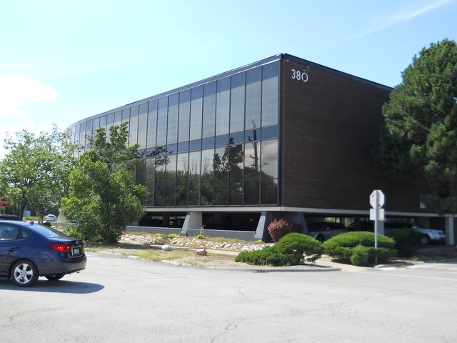 Primary Photo Of 380 E Northwest Hwy, Des Plaines Medical For Lease
