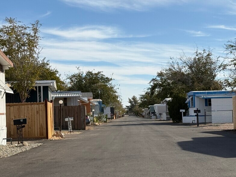 More Photos Of 1599 N Norma St, Ridgecrest Manufactured Housing Mobile Home Park For Sale