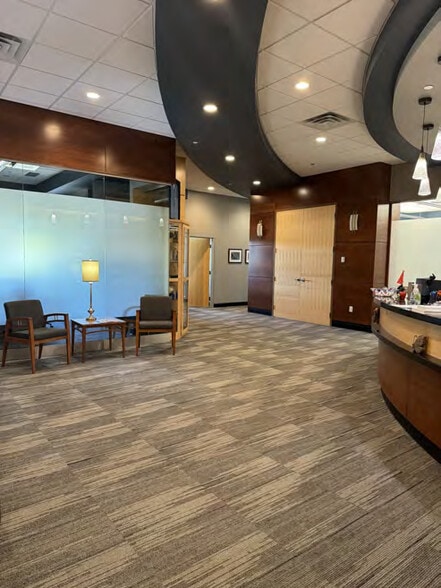 More Photos Of , Saint Cloud Office For Sale