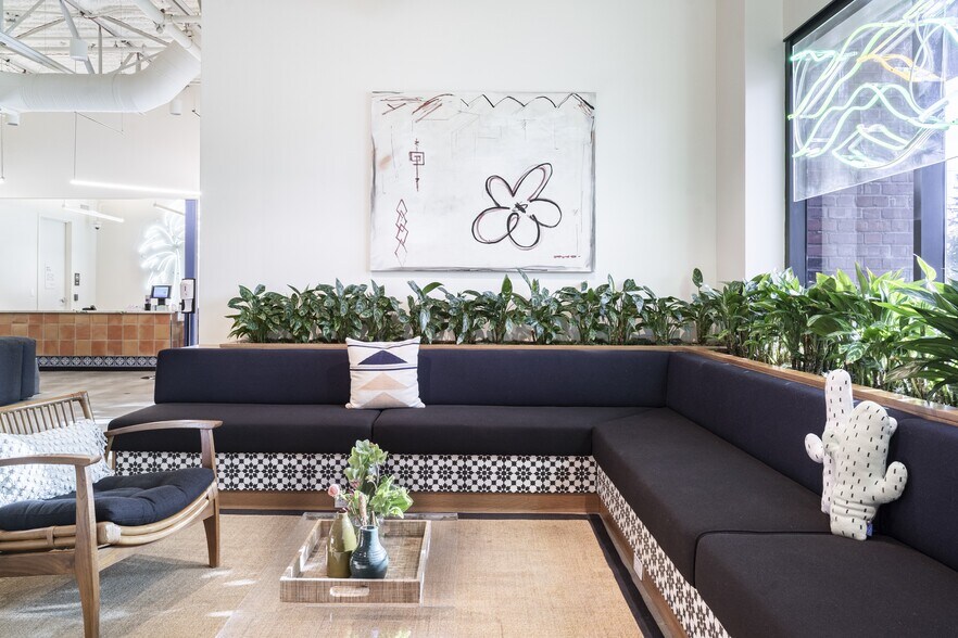 More Photos Of 3101 Park Blvd, Palo Alto Office For Lease