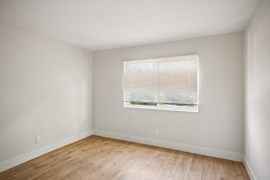 More Photos Of 1179 Mesa Dr, San Jose Apartments For Sale