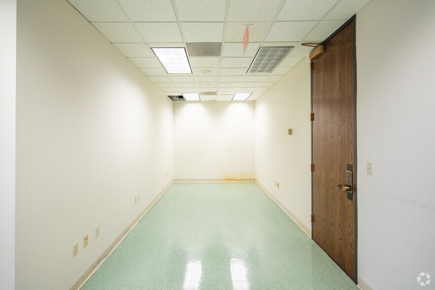 Photo of 20th Floor Ste 2050-2055