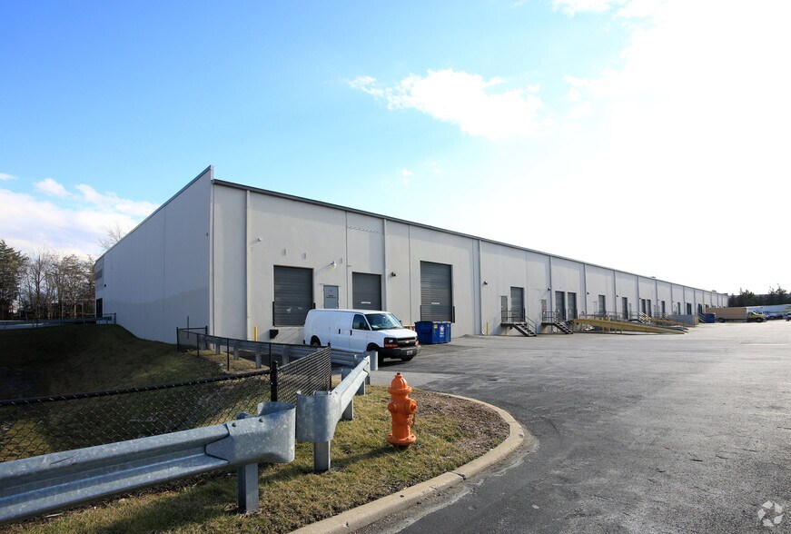 More Photos Of 8306 Patuxent Range Rd, Jessup Warehouse For Lease