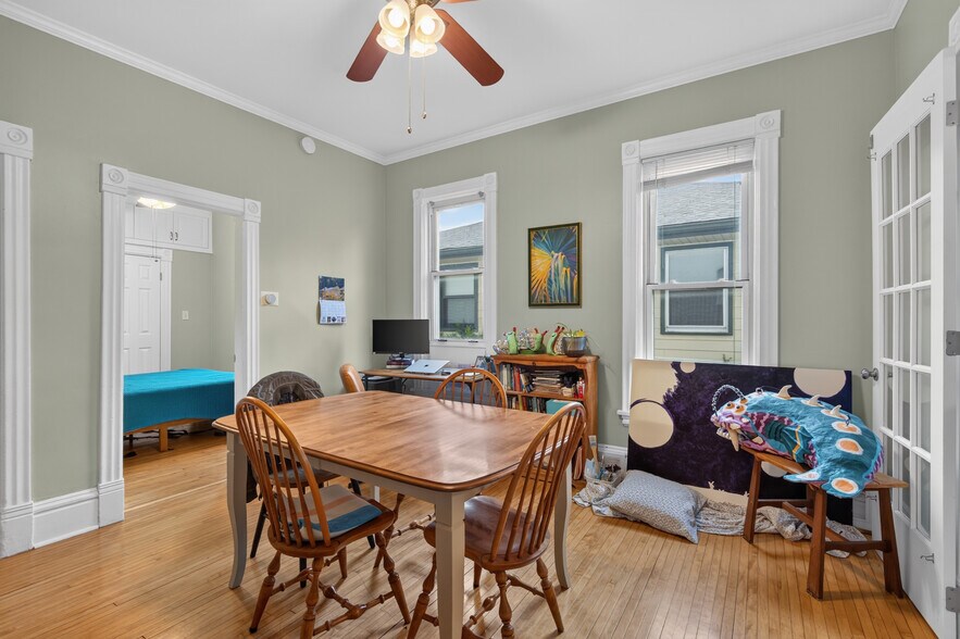More Photos Of 446 Madison St NE, Minneapolis Multifamily For Sale