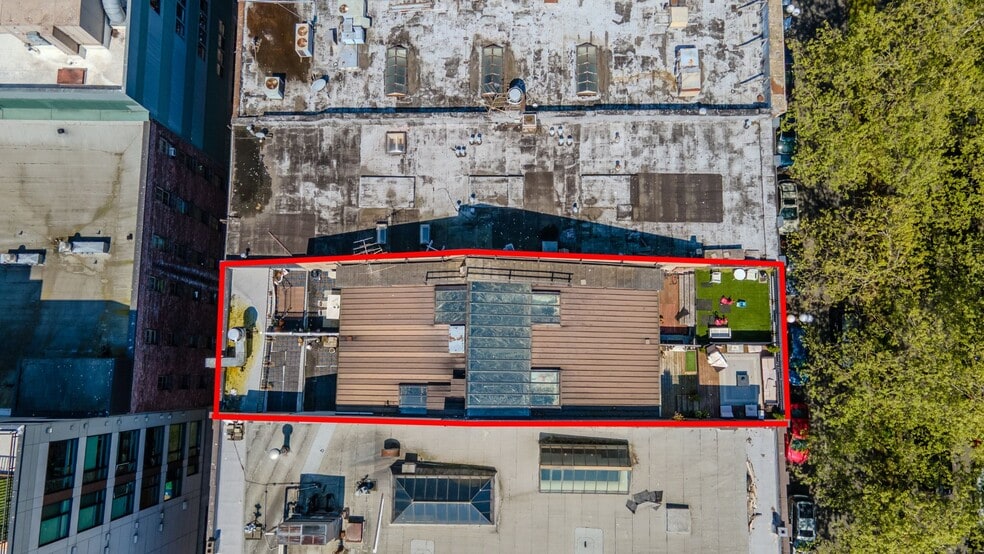 More Photos Of 213 1st Ave S, Seattle Multifamily For Sale