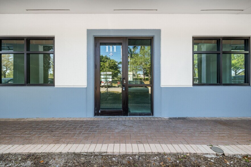 More Photos Of 9100 Belvedere Rd, Royal Palm Beach Loft Creative Space For Sale