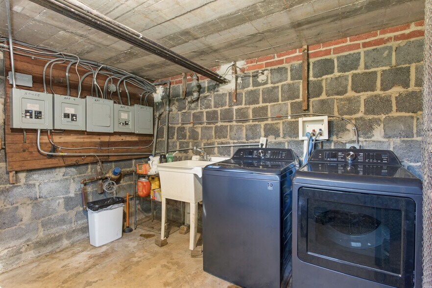 More Photos Of 4500-4504 Macarthur Blvd NW, Washington Apartments For Sale