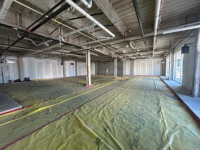 More Photos Of 650 N Main St, High Point Apartments For Lease