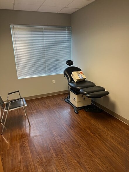 More Photos Of 1449 Old Waterbury Rd, Southbury Office For Sale