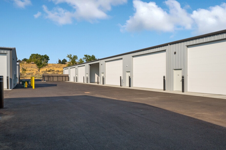 More Photos Of 300 Wellhouse Loop, Richland Self Storage For Lease