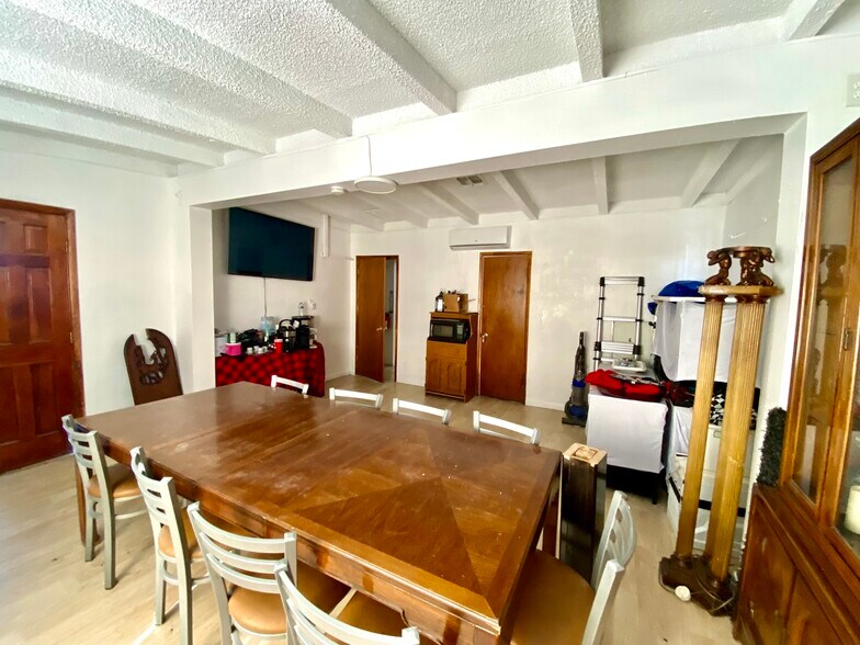 More Photos Of 1401 S Eastern Ave, Las Vegas Office For Sale