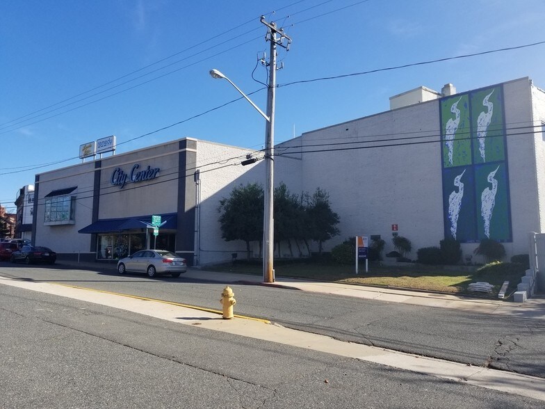 More Photos Of 213 W Main St, Salisbury Office For Lease