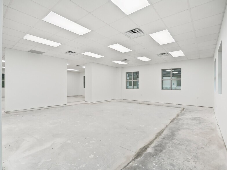 More Photos Of 871-801 Highway 466, Lady Lake Unknown For Lease