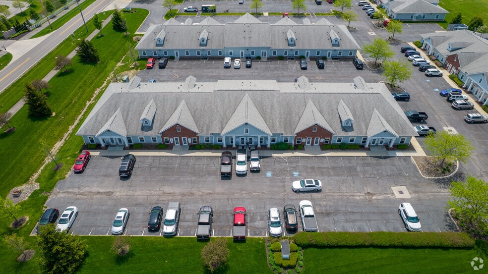 More Photos Of 3791-3809 Attucks Dr, Powell Unknown For Lease