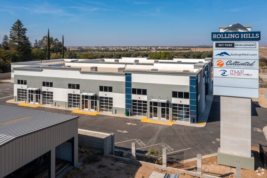 More Photos Of Hwy 41 North Of Ave 11, Madera Unknown For Lease