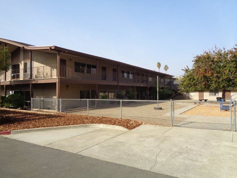 More Photos Of 455-467 N White Rd, San Jose Religious Facility For Lease