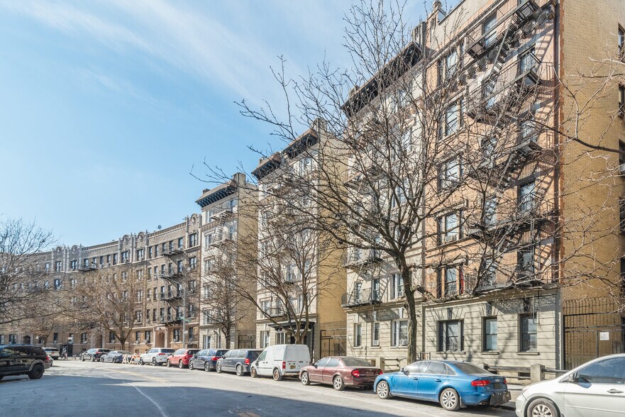 More Photos Of 374 Wadsworth Ave, New York Apartments For Sale