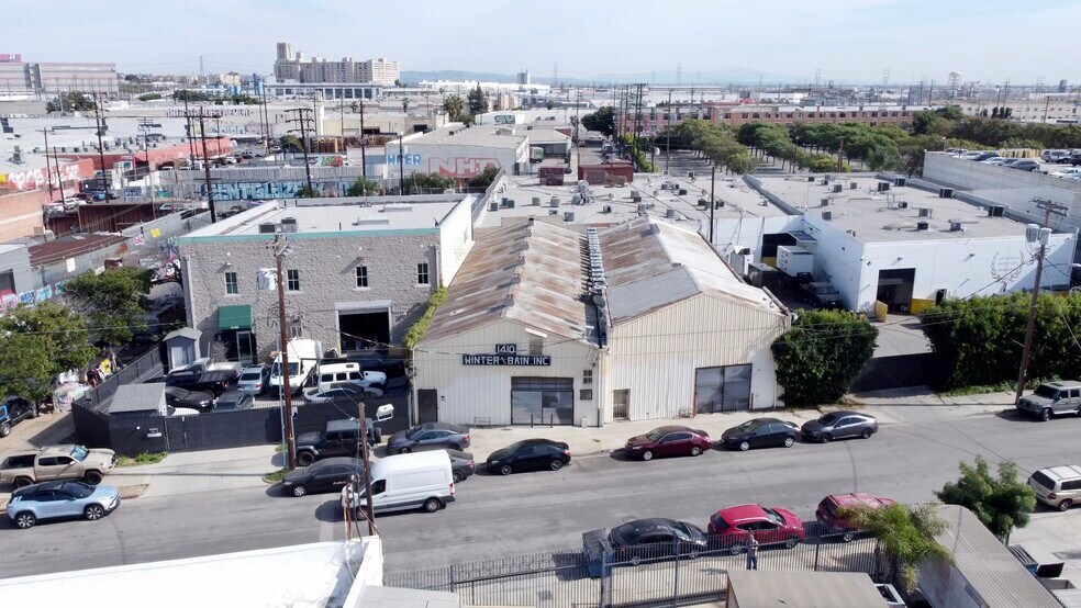 More Photos Of 1410-1412 Elwood St, Los Angeles Warehouse For Sale