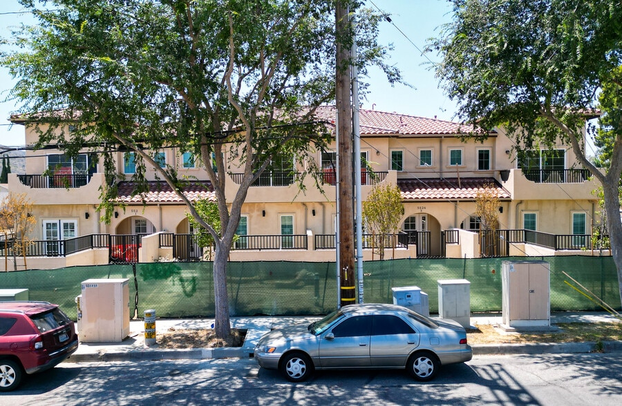 More Photos Of 5526 Los Angeles Ave, Simi Valley Apartments For Sale