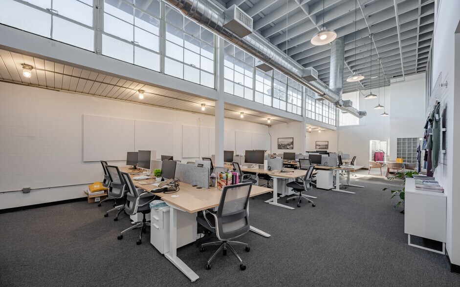 More Photos Of 1119 Colorado Ave, Santa Monica Loft Creative Space For Lease