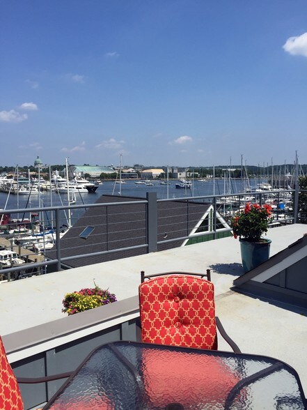 More Photos Of 400-410 Severn Ave, Annapolis Office For Lease