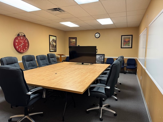 More Photos Of 7794 Grow Dr, Pensacola Office For Lease