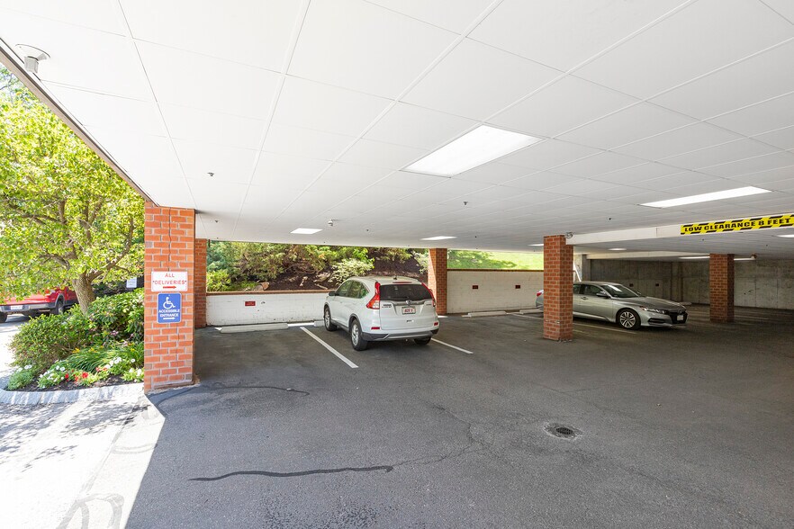 More Photos Of 3 Centennial Dr, Peabody Office For Lease