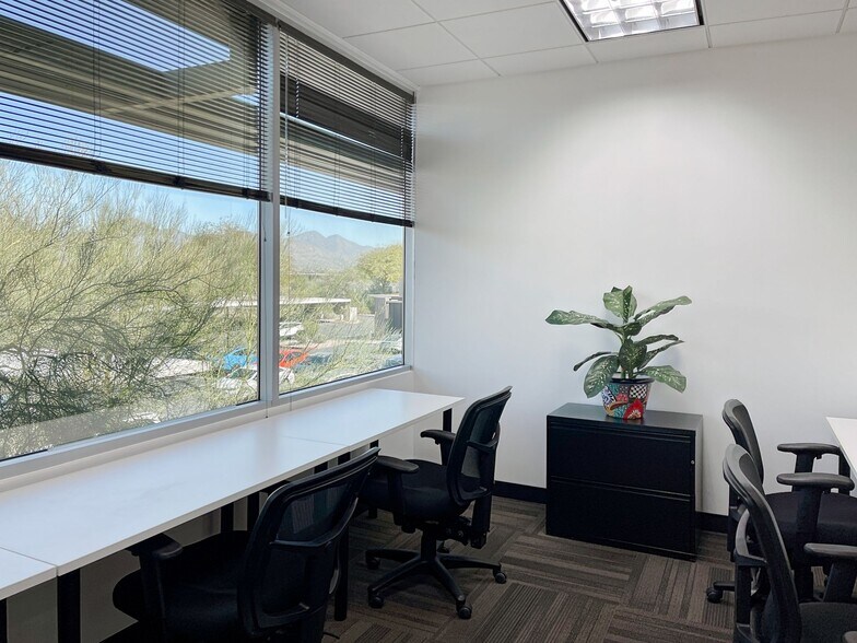 More Photos Of 10101 N 92nd St, Scottsdale Coworking Space