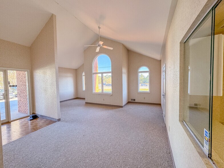 More Photos Of 4740 Nelson Brogdon Blvd, Buford Office For Sale